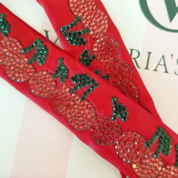 Victoria's Secret Very Sexy Red Lace Cherry Shine Strap Brazilian Panty NWT - Picture 3 of 12